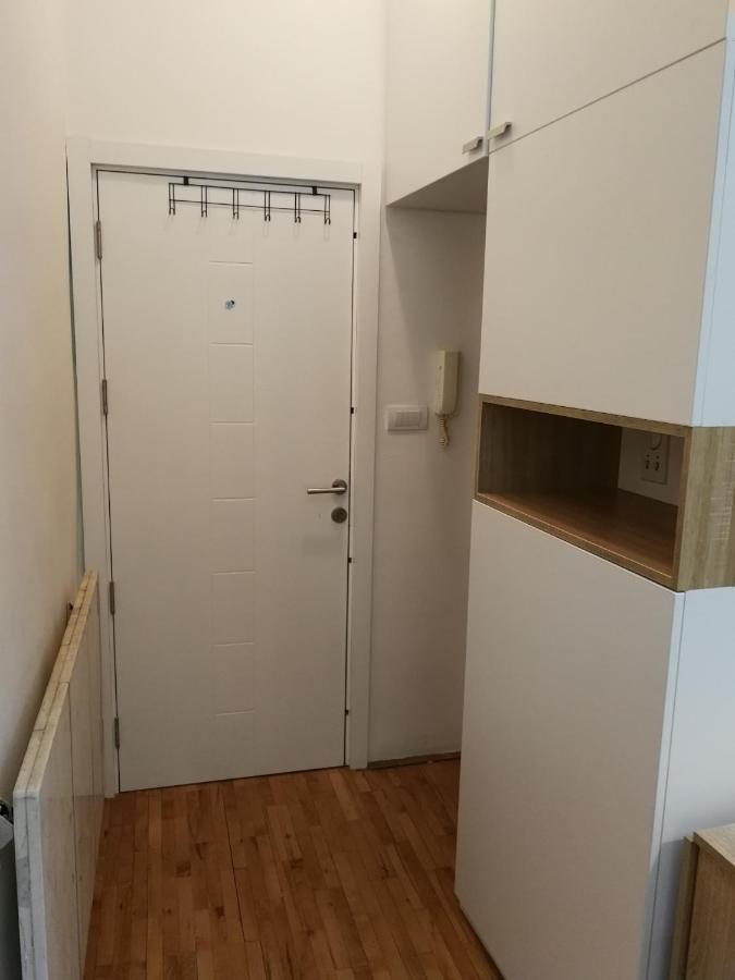 Imperia Apartments Belgrado Habitación foto
